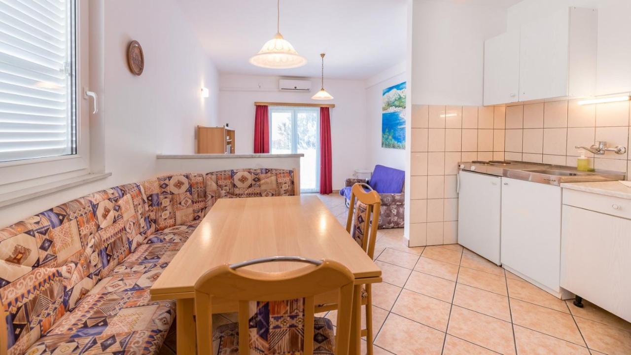 Damir & Gordana Apartment Baska  Bagian luar foto