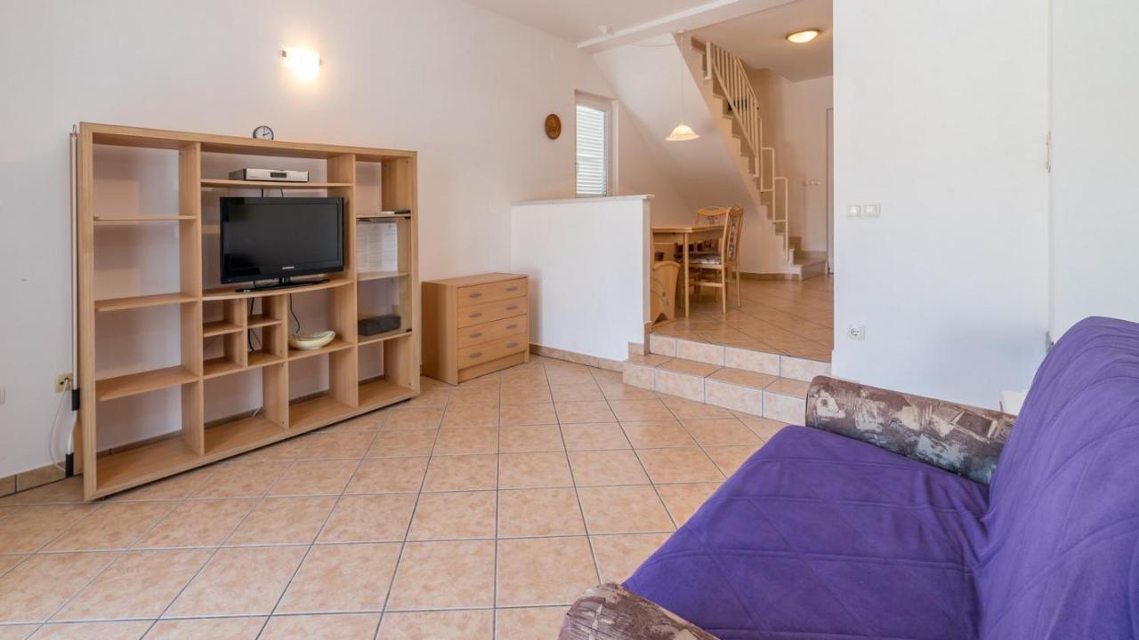 Damir & Gordana Apartment Baska  Bagian luar foto